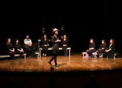 'Mersin’in Kadınları Tiyatroda' sahnelendi