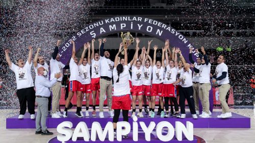 Büyükşehir Kadın Basketbol Takımı şampiyon oldu